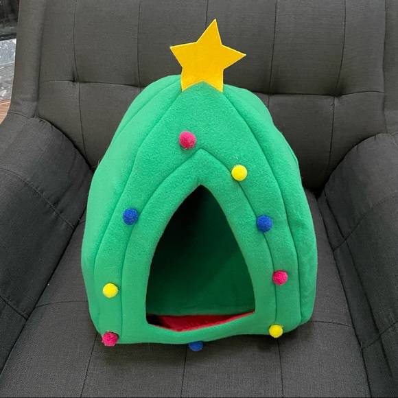 Other - New without tags Small dog/cat Christmas Tree Tent